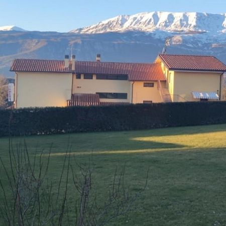 Complesso Turistico Aurora - Appartamenti Poggio Picenze 外观 照片