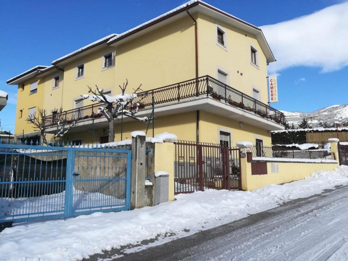 Complesso Turistico Aurora - Appartamenti Poggio Picenze 外观 照片