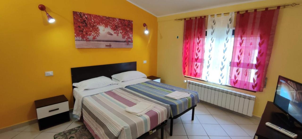 Complesso Turistico Aurora - Appartamenti Poggio Picenze 外观 照片